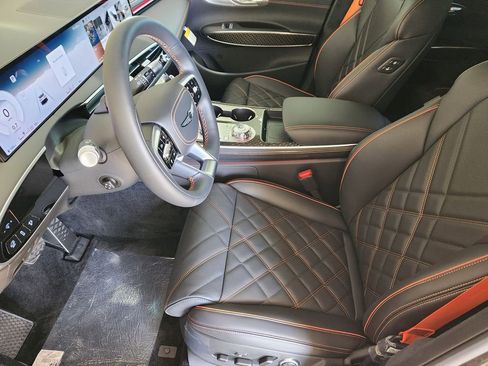 New 2026 Genesis GV70 3.5T Sport Prestige AWD/4WD image 8