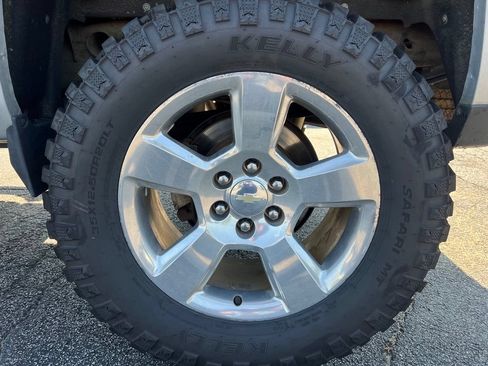Used 2016 Chevrolet Silverado 1500 LT w/ All Star Edition AWD/4WD image 18