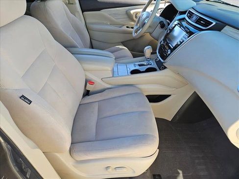 Used 2017 Nissan Murano SV image 17