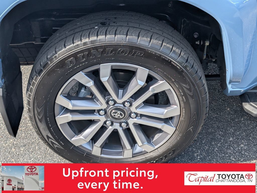 Certified 2026 Toyota 4Runner Limited AWD/4WD image 9