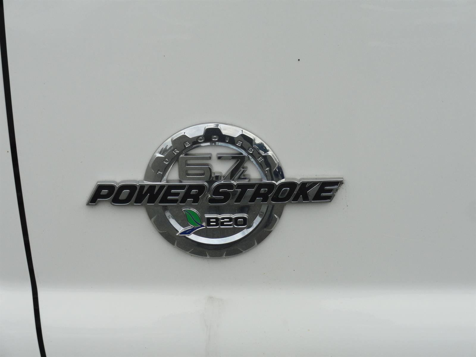 Used 2015 Ford F250 XLT AWD/4WD image 5