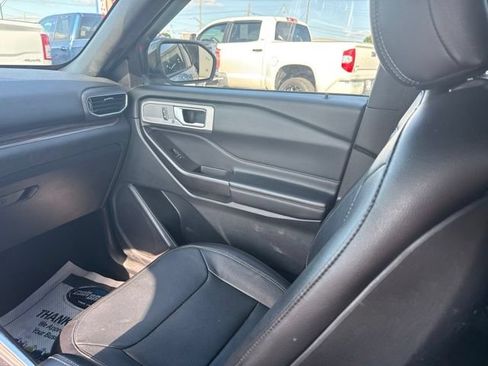 Used 2020 Ford Explorer Limited w/ Class III Trailer Tow Package AWD/4WD image 19
