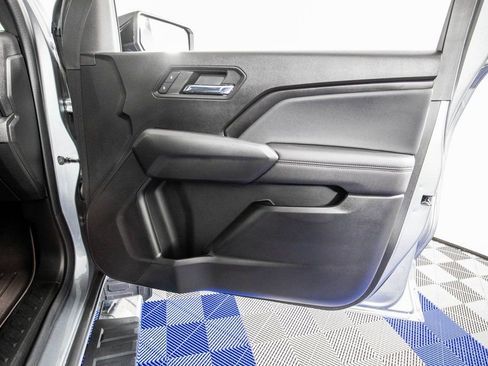 Used 2024 GMC Canyon Elevation image 15