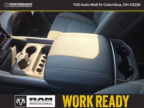 New 2026 RAM 3500 Lone Star AWD/4WD image 34