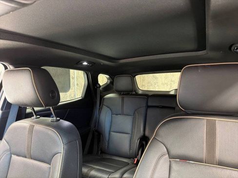 Used 2022 Chevrolet Blazer Premier w/ Enhanced Convenience Package image 5