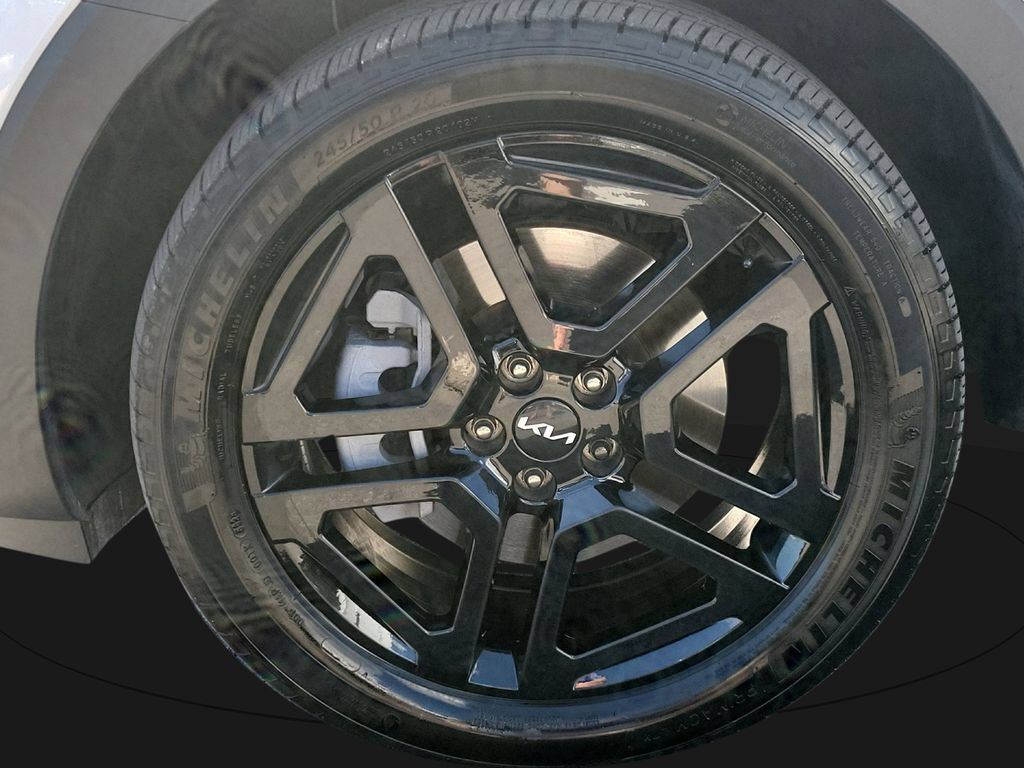 Used 2024 Kia Telluride EX X-Line AWD/4WD image 9