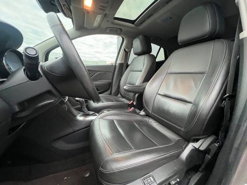 Used 2014 Buick Encore Premium image 27