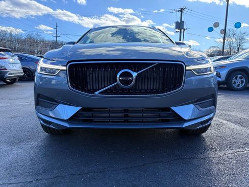 Used 2020 Volvo XC60 T5 Momentum w/ Protection Package Premier image 2