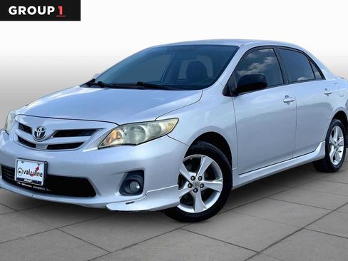 Used 2013 Toyota Corolla S FWD image 1