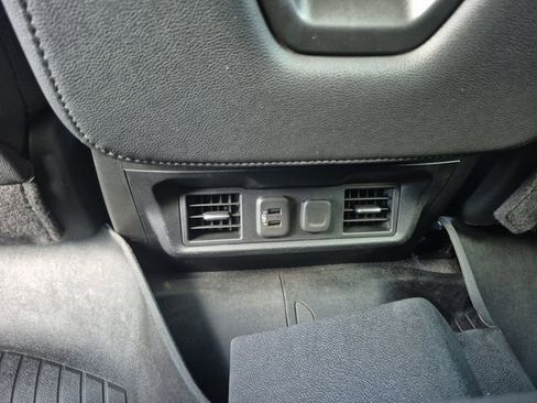 Used 2022 Chevrolet Silverado 1500 RST AWD/4WD image 26