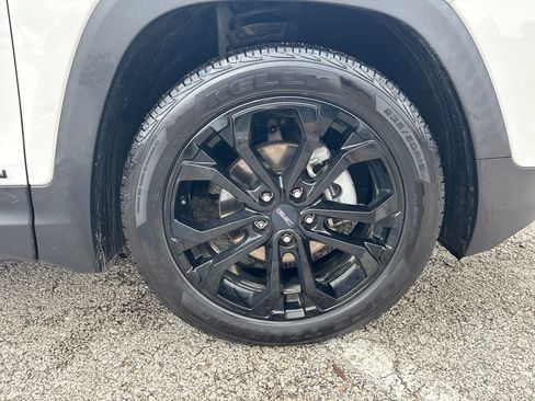 Used 2020 GMC Terrain SLE w/ Elevation Edition FWD image 31