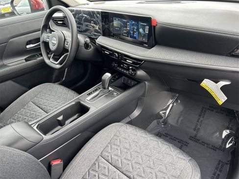 New 2026 Nissan Kicks SV image 10