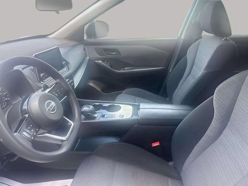 Used 2021 Nissan Rogue S FWD image 5