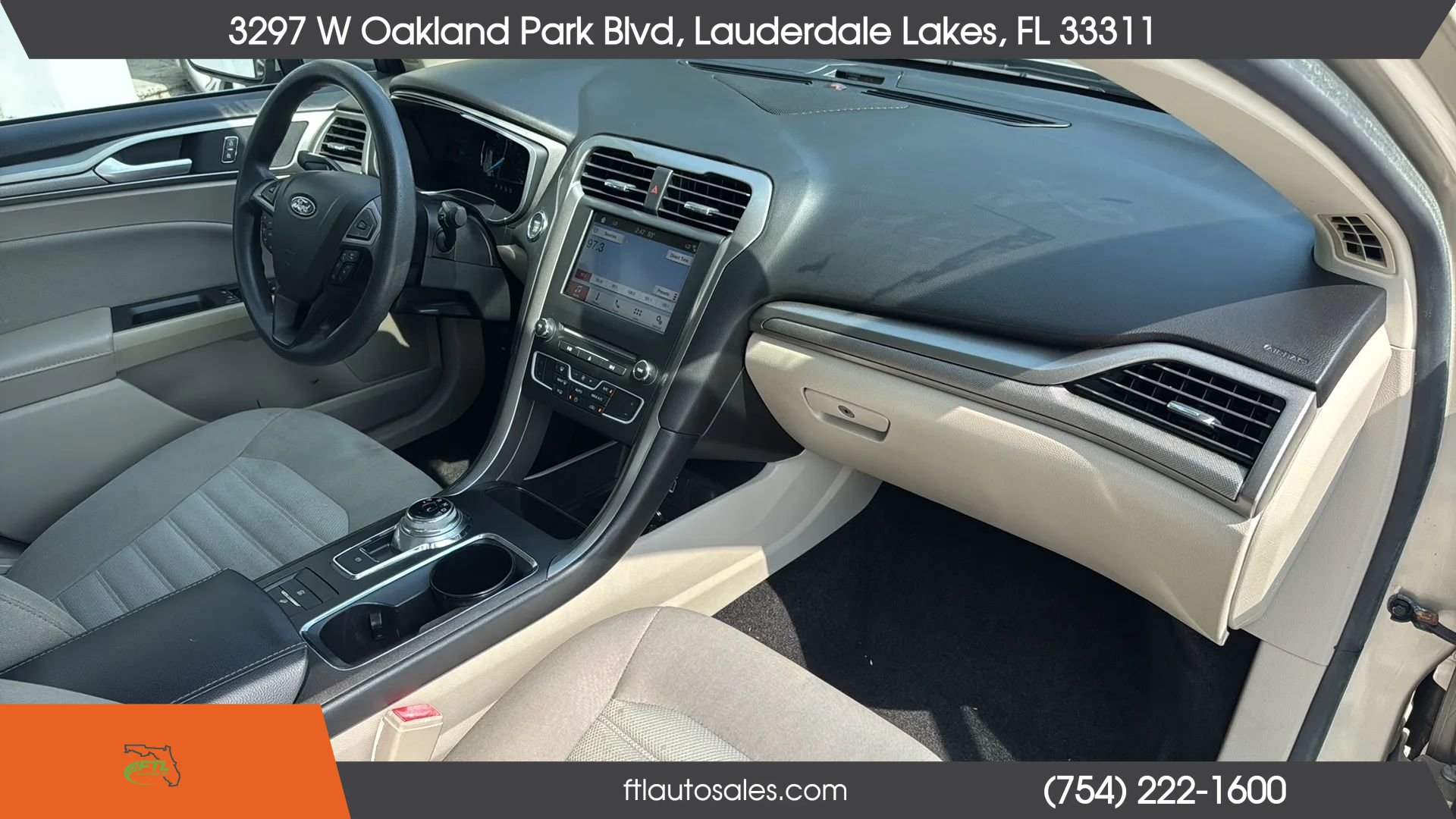Used 2018 Ford Fusion SE FWD image 36