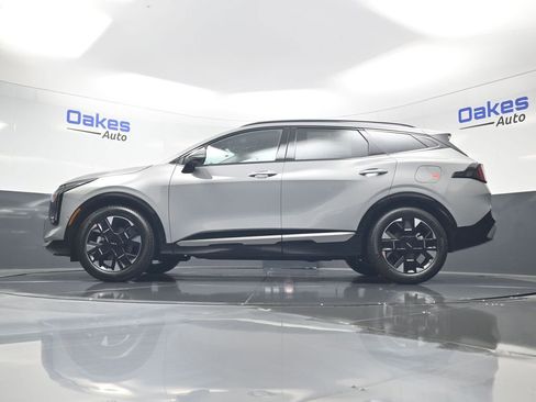 New 2026 Kia Sportage SX FWD image 44