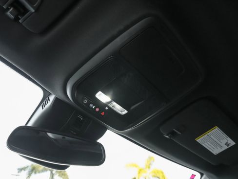 Used 2024 GMC Acadia Elevation image 20