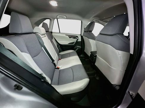 Certified 2023 Toyota RAV4 XLE AWD/4WD image 34