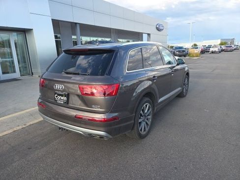 Used 2017 Audi Q7 3.0T Prestige AWD/4WD image 7