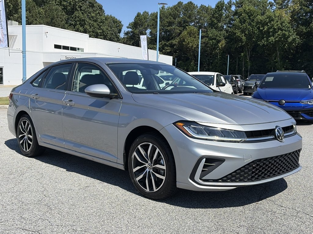 Used 2025 Volkswagen Jetta SE FWD image 23