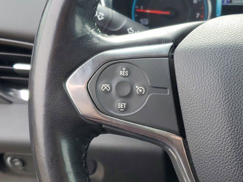 Used 2018 Chevrolet Traverse LT image 14