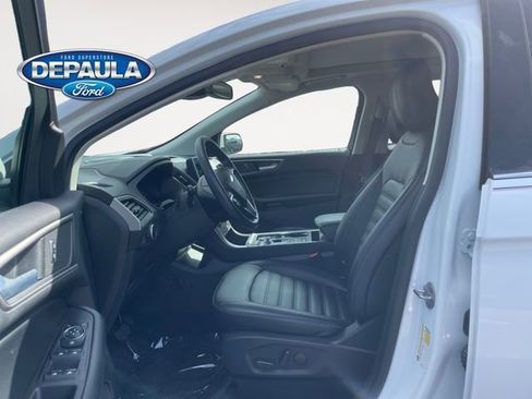 Used 2022 Ford Edge SEL w/ Convenience Package AWD/4WD image 11