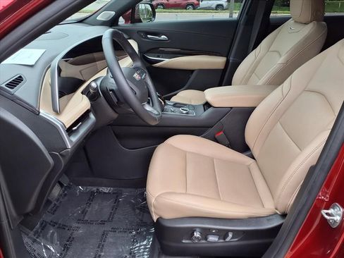 Certified 2024 Cadillac XT4 Premium Luxury AWD/4WD image 19