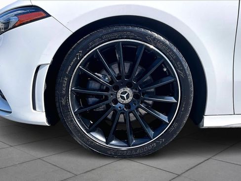 Used 2022 Mercedes-Benz A 220 image 11