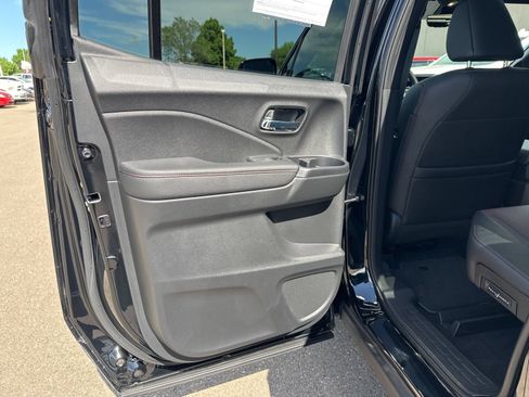 Used 2024 Honda Ridgeline Black Edition image 23