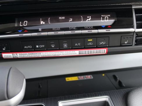 Certified 2026 Toyota Sienna XLE FWD image 68
