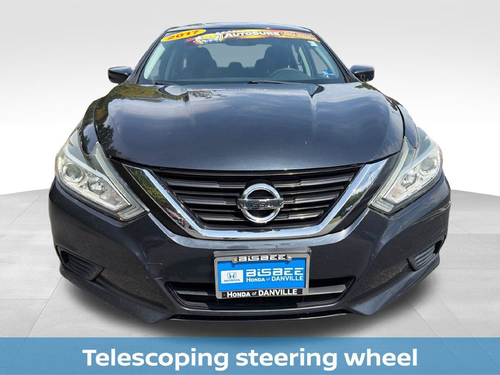 Used 2017 Nissan Altima 2.5 S FWD image 11