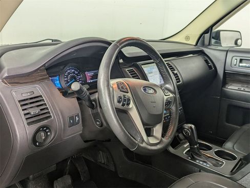 Used 2019 Ford Flex SEL w/ Equipment Group 202A image 8
