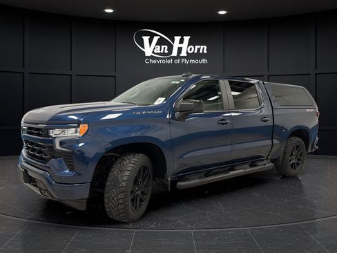 Used 2023 Chevrolet Silverado 1500 RST w/ Protection Package AWD/4WD image 3