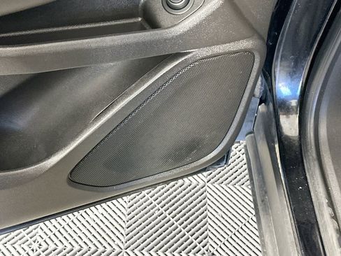 Used 2021 GMC Terrain SLE w/ Driver Convenience Package image 26