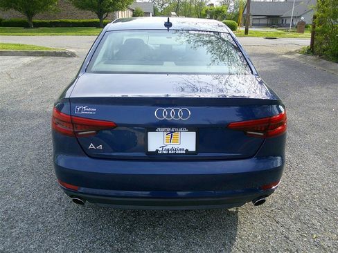 Used 2017 Audi A4 2.0T Premium w/ Convenience Package image 4