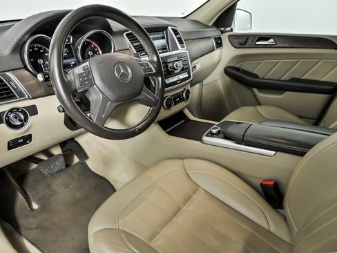 Used 2016 Mercedes-Benz GL 320 BlueTEC 4MATIC image 17