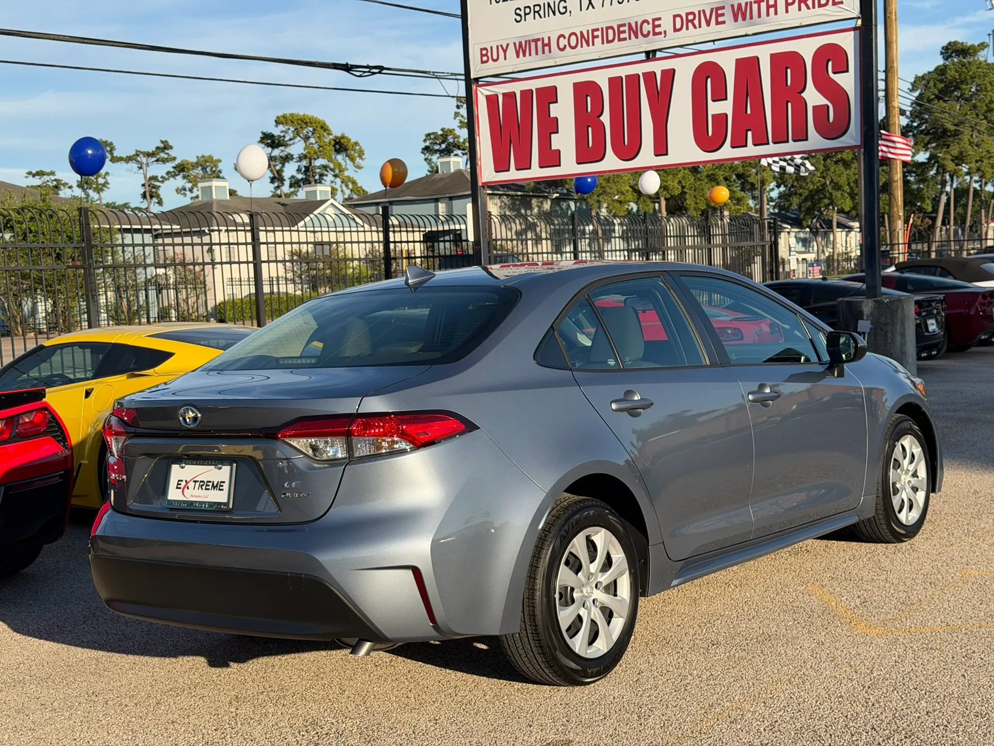 Used 2025 Toyota Corolla LE FWD image 7