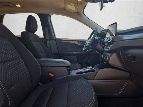 Used 2025 Ford Escape Active image 18