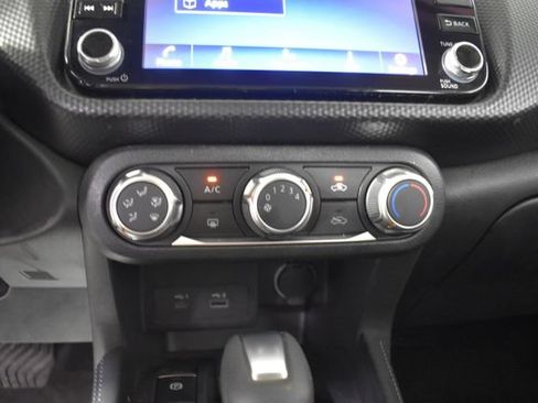 Certified 2023 Nissan Kicks SV FWD image 22