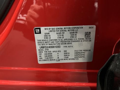 New 2025 Buick Envision Sport Touring image 69