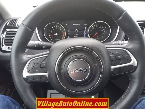 Used 2017 Jeep Compass Limited AWD/4WD image 27