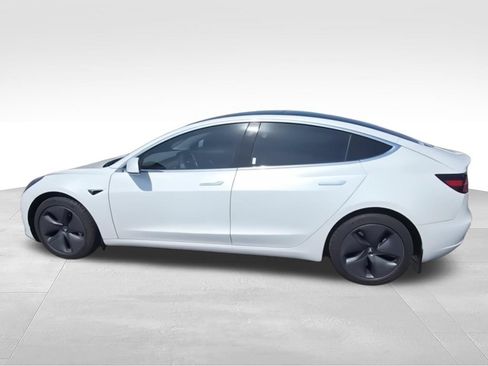 Used 2019 Tesla Model 3 Standard Range Plus RWD image 6
