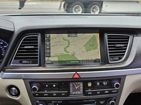 Used 2016 Hyundai Genesis 3.8 w/ Option Group 04 image 24