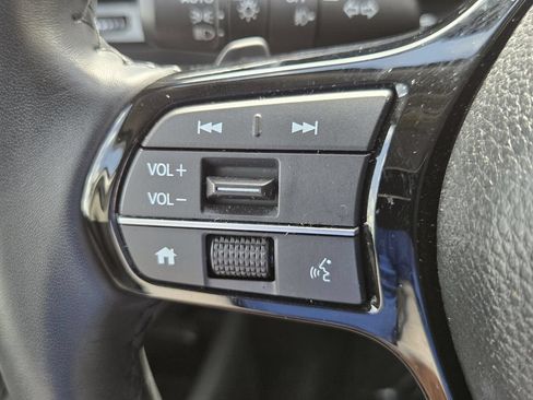 Used 2025 Honda Pilot Touring image 26