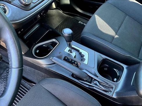 Used 2017 Toyota RAV4 XLE image 15