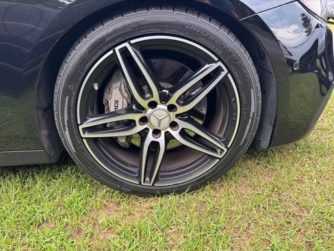 Used 2018 Mercedes-Benz E 43 AMG 4MATIC Sedan image 2