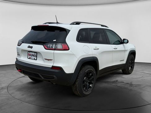 Used 2019 Jeep Cherokee Trailhawk AWD/4WD image 10