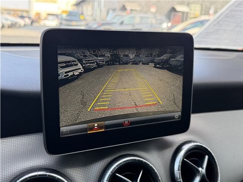 Used 2018 Mercedes-Benz CLA 250 image 50