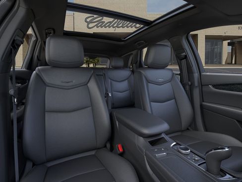 New 2025 Cadillac XT5 Premium Luxury w/ LPO, Floor Liner Package image 16