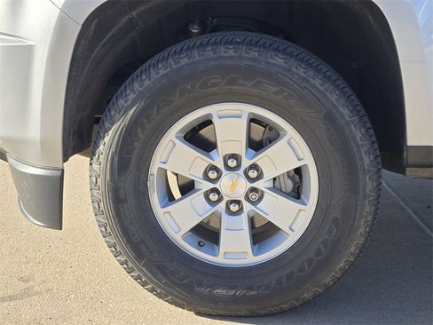 Used 2020 Chevrolet Colorado W/T w/ WT Convenience Package image 27