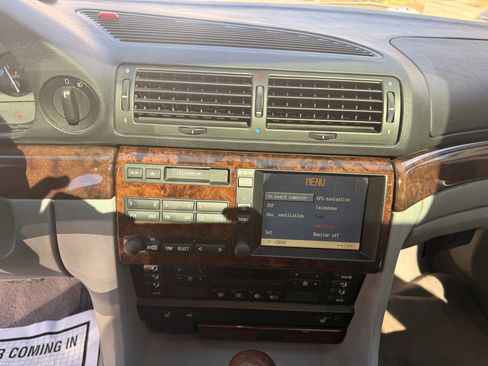 Used 2001 BMW 740iL image 20